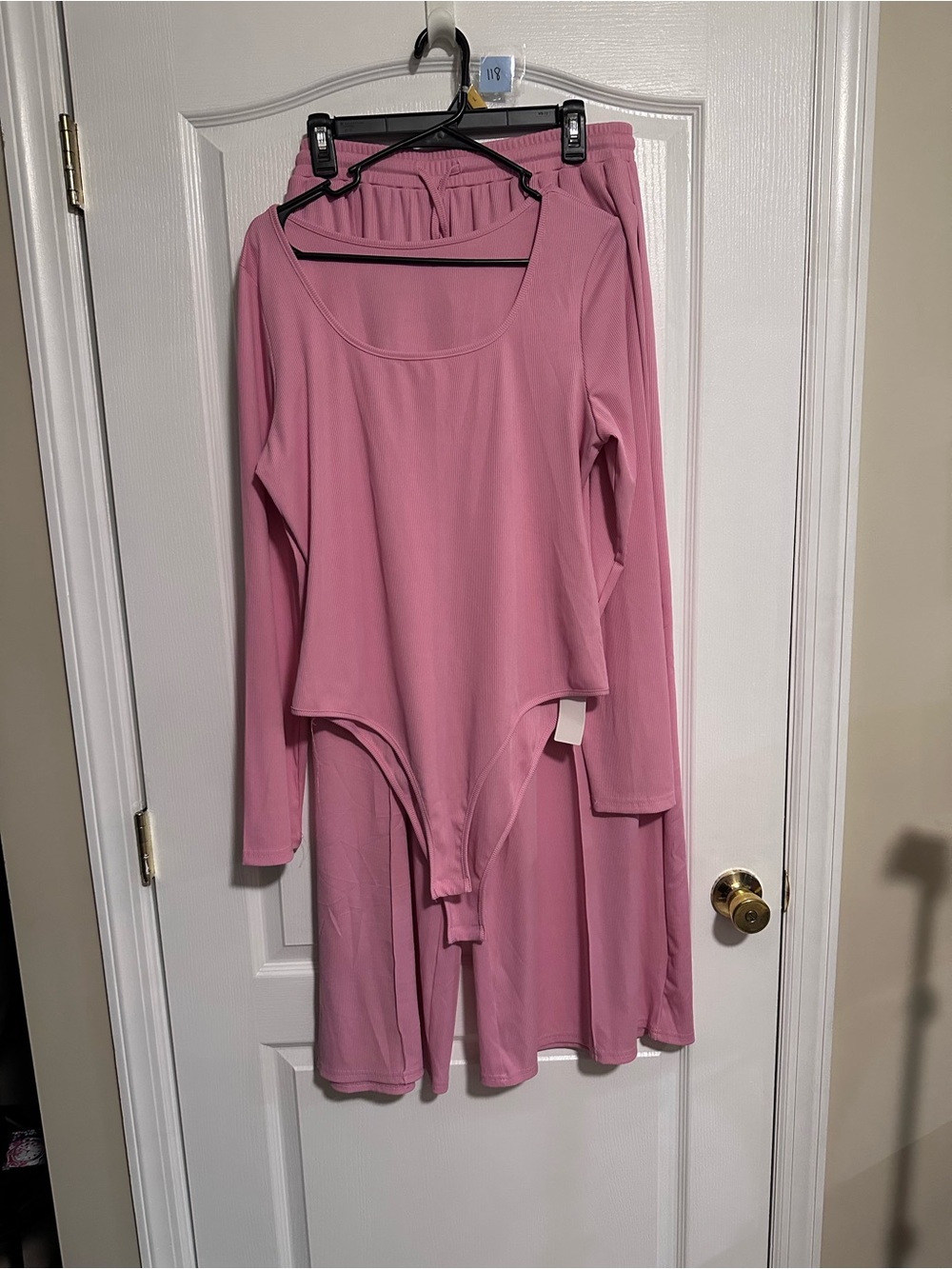 💖 NWT YOZY Pink Ribbed Lounge Set Bodysuit & Wide Leg Pants XXL ✨